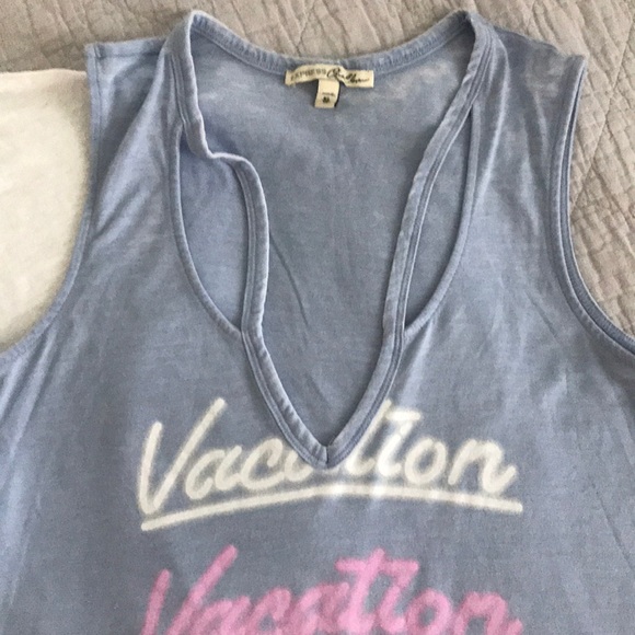 2 Top Bundle - Picture 4 of 5